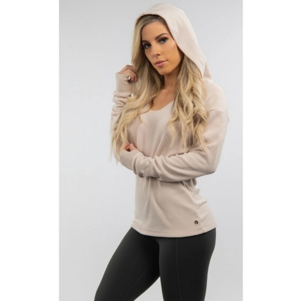 BuffBunny Vanilla Namaste Pullover Small